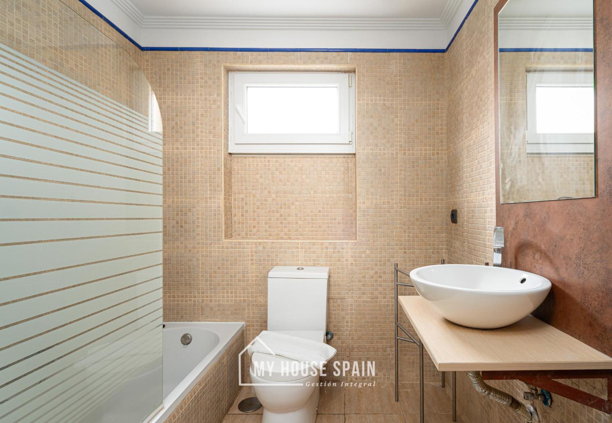 Myhousespain - Piso Reformado En El Centro Gijón Exterior foto